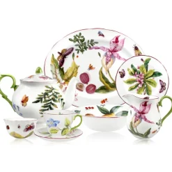 Royal Collection Shop Chelsea Porcelain 4 Cup Teapot